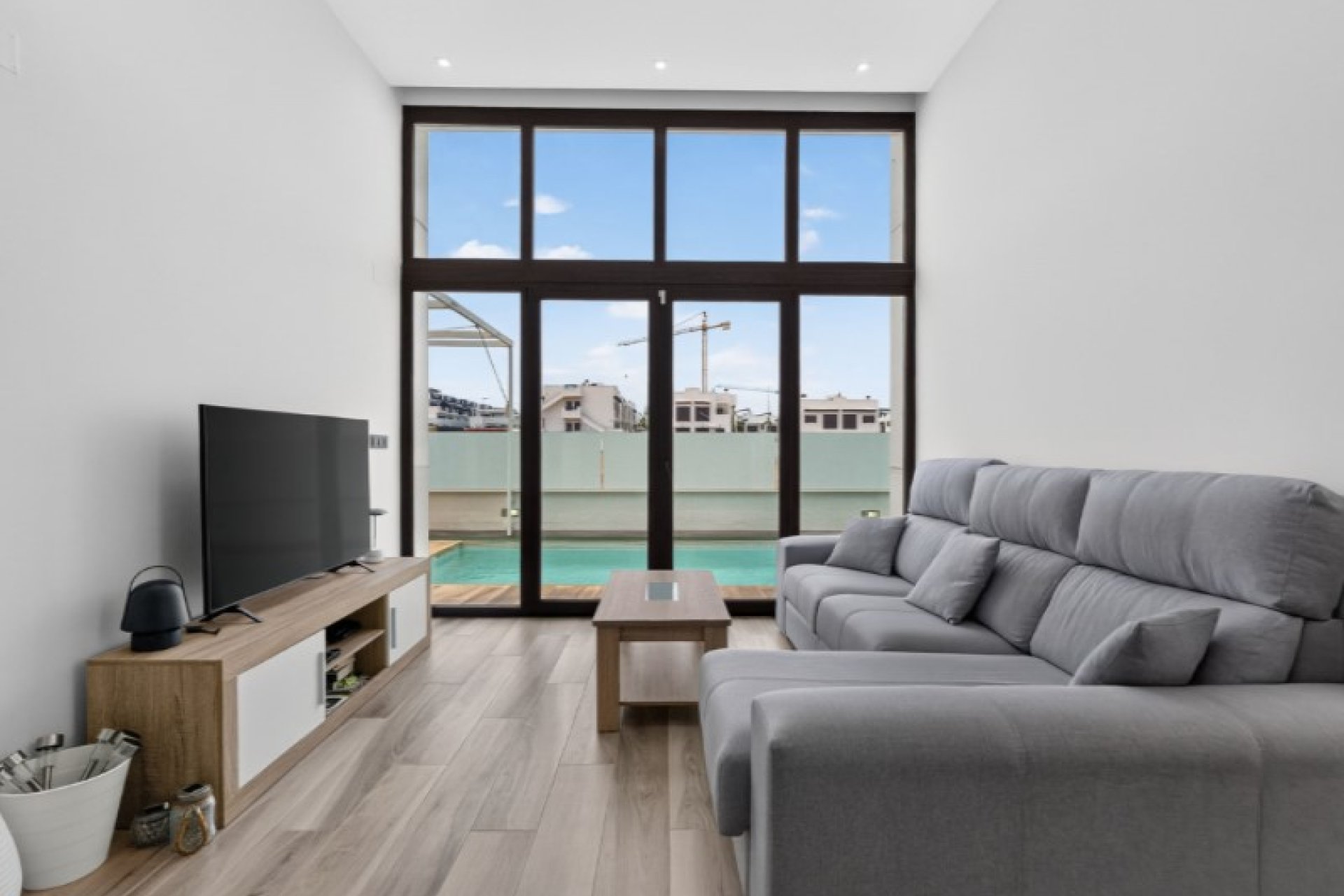 Resale - Villa -
Torrevieja - Costa Blanca