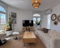 Resale - Villa -
Torrevieja - Costa Blanca