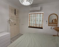 Resale - Villa -
Torrevieja - Costa Blanca
