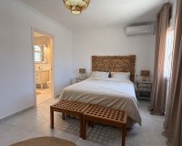 Resale - Villa -
Torrevieja - Costa Blanca