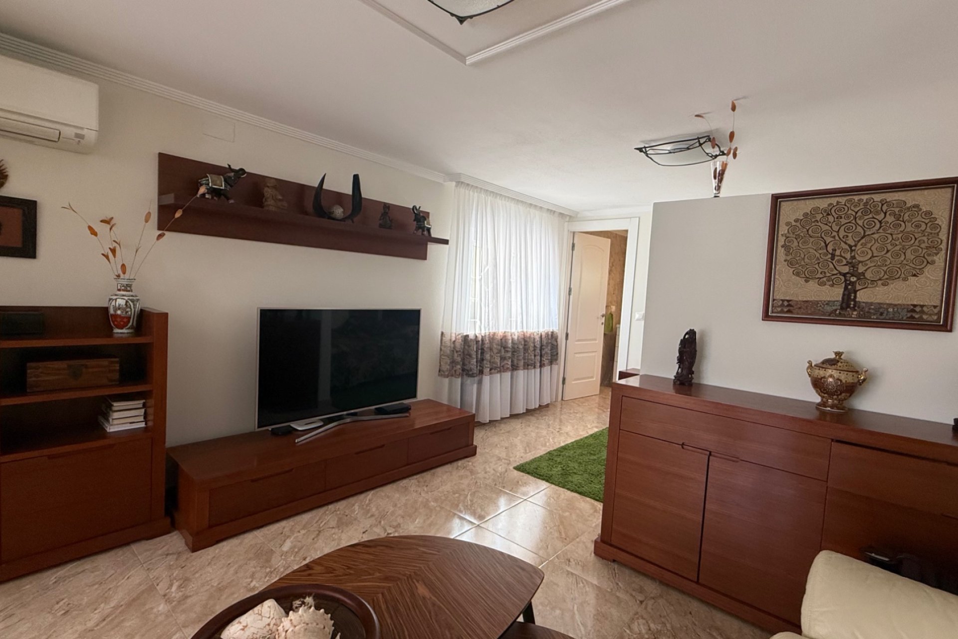 Resale - Villa -
Torrevieja - Costa Blanca