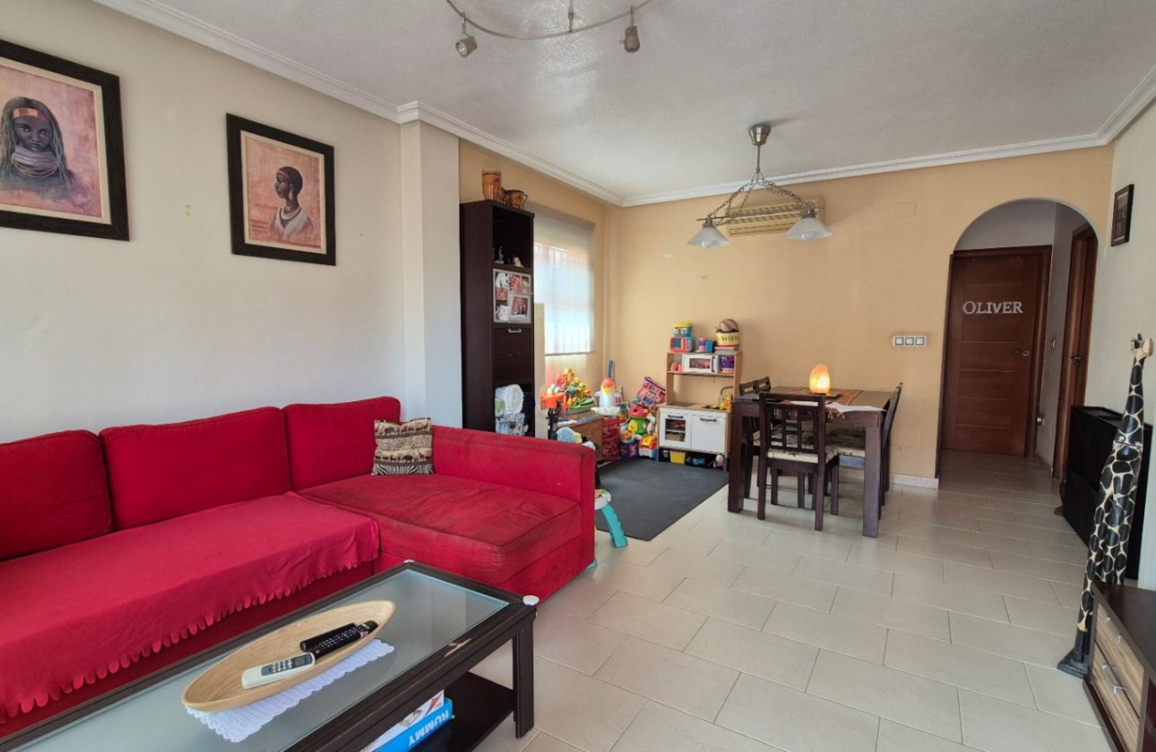 Resale - Villa -
Torrevieja - Costa Blanca