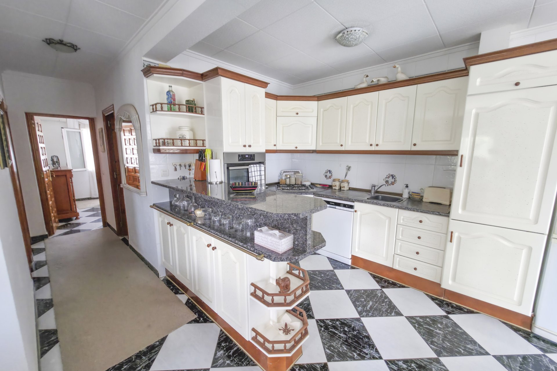 Resale - Villa -
Torrevieja - Costa Blanca