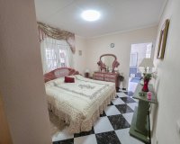 Resale - Villa -
Torrevieja - Costa Blanca