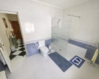 Resale - Villa -
Torrevieja - Costa Blanca