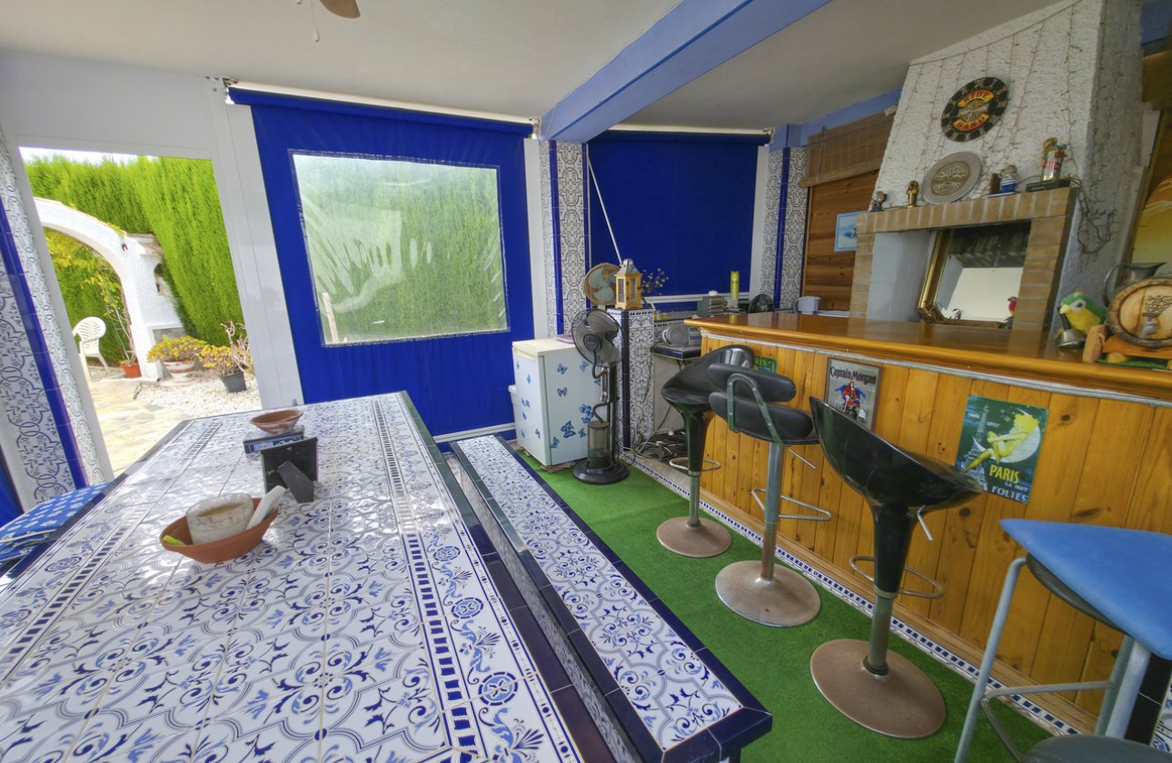 Resale - Villa -
Torrevieja - Costa Blanca