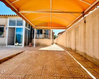 Resale - Villa -
Torrevieja - Costa Blanca