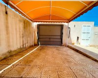 Resale - Villa -
Torrevieja - Costa Blanca