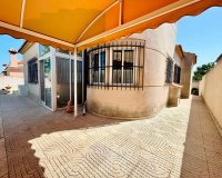 Resale - Villa -
Torrevieja - Costa Blanca