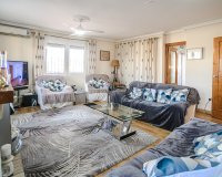 Resale - Villa -
Torrevieja - Costa Blanca