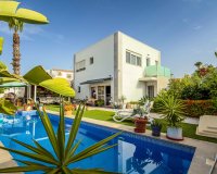 Resale - Villa -
Torrevieja - Costa Blanca