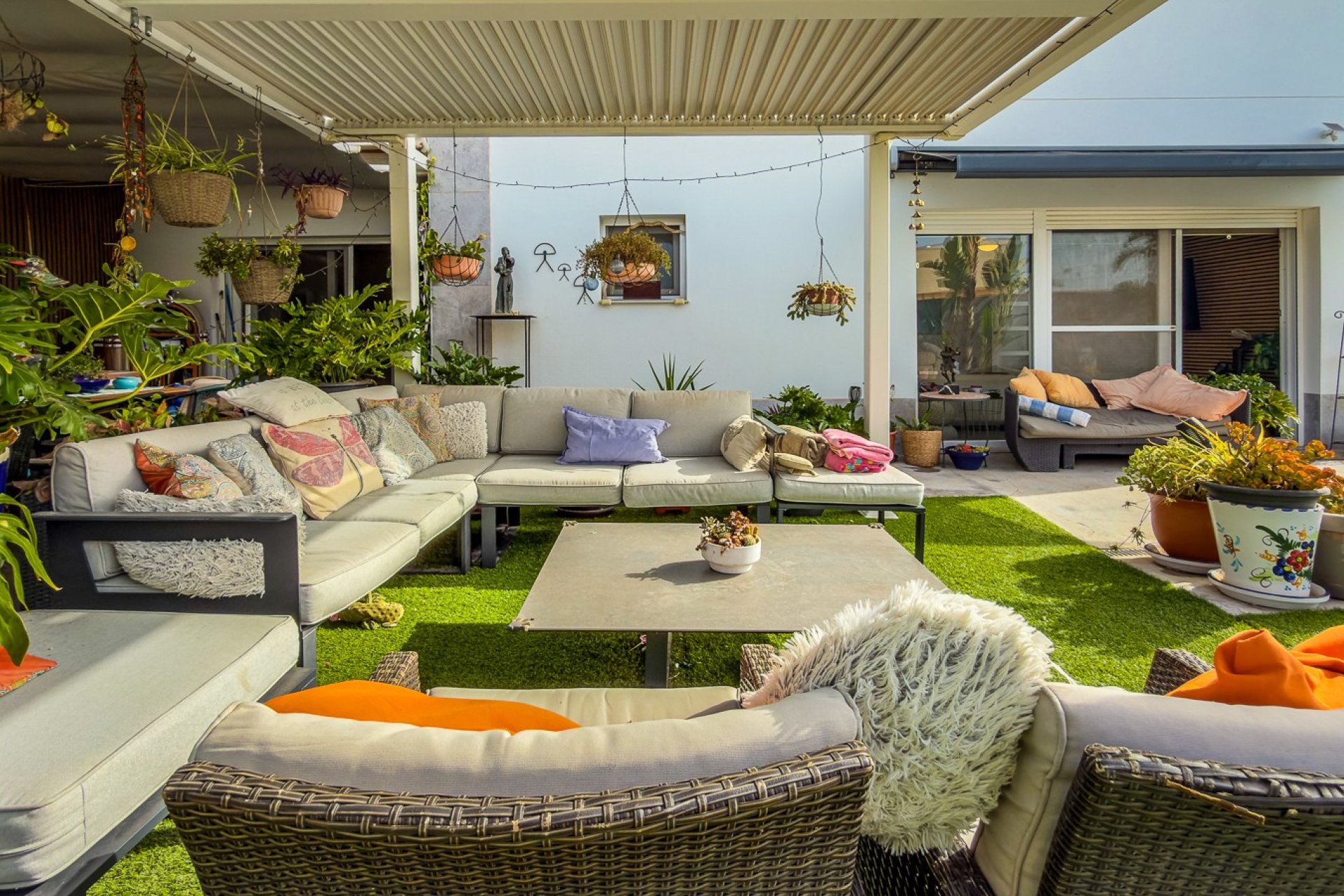 Resale - Villa -
Torrevieja - Costa Blanca