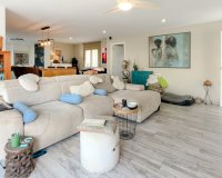 Resale - Villa -
Torrevieja - Costa Blanca