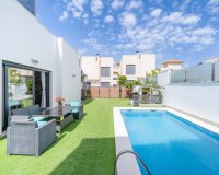 Resale - Villa -
Torrevieja - Costa Blanca