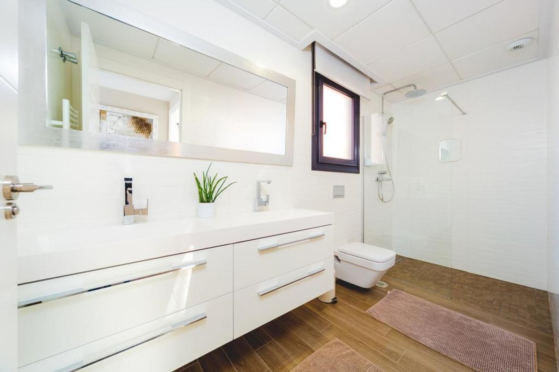 Resale - Villa -
Torrevieja - Costa Blanca