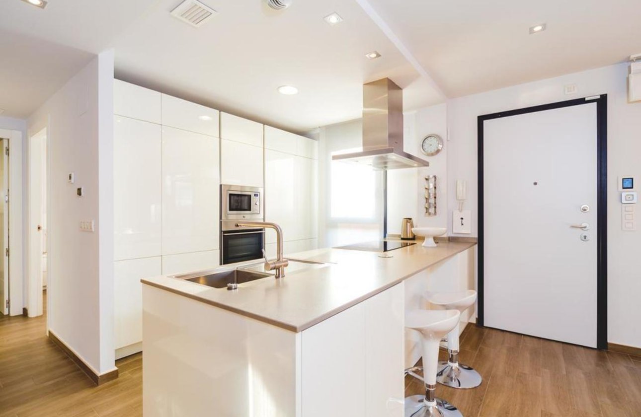Resale - Villa -
Torrevieja - Costa Blanca