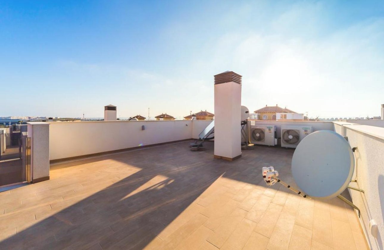 Resale - Villa -
Torrevieja - Costa Blanca
