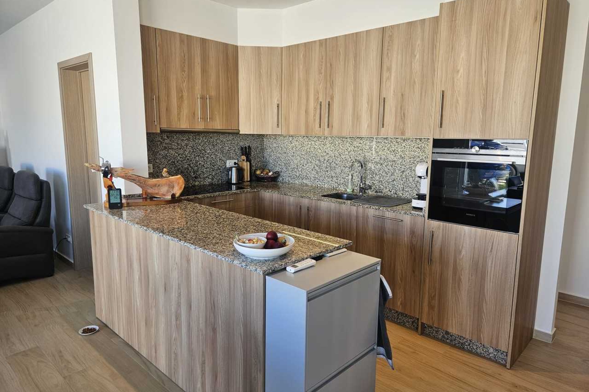Resale - Villa -
Torrevieja - Costa Blanca