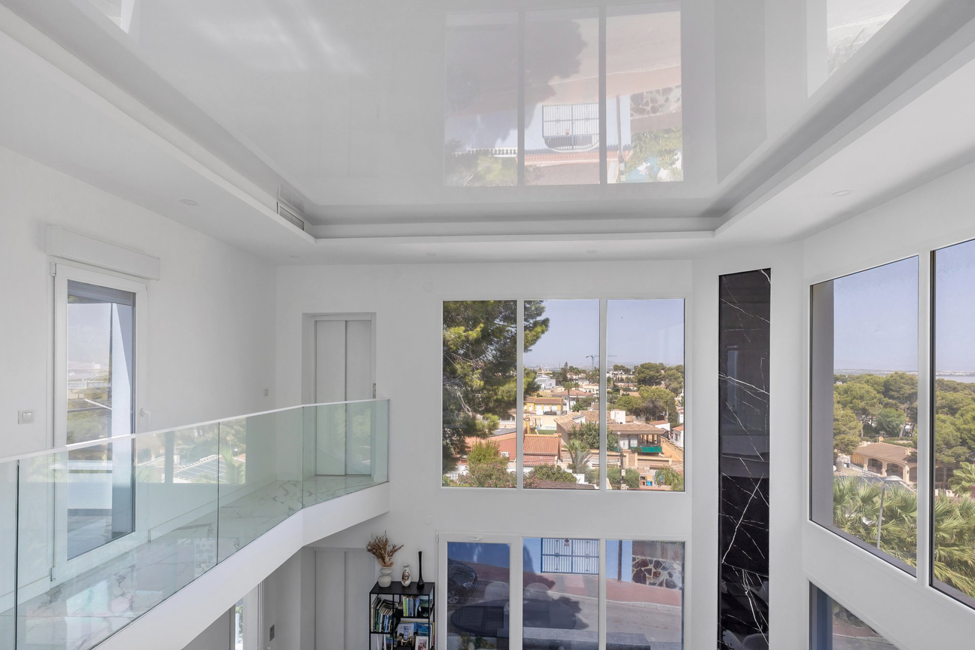 Resale - Villa -
Torrevieja - Costa Blanca