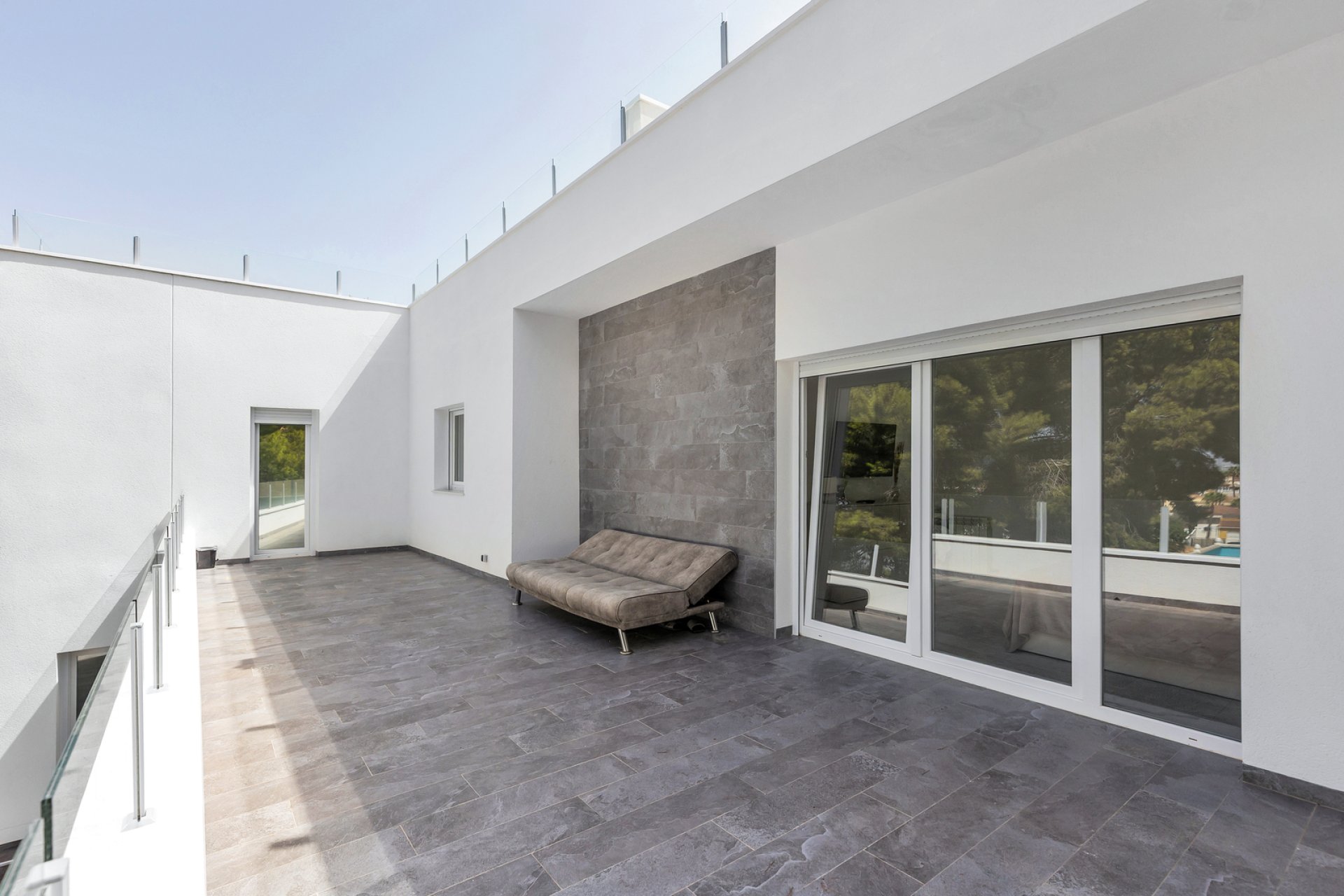 Resale - Villa -
Torrevieja - Costa Blanca