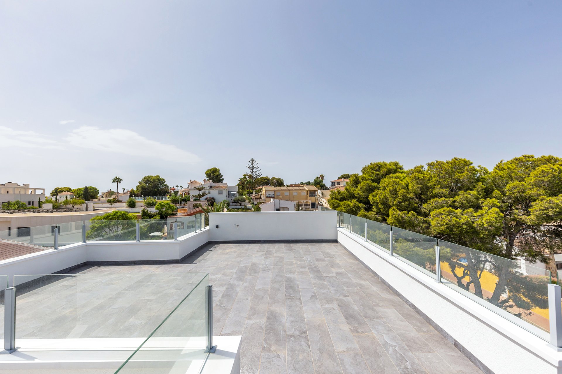 Resale - Villa -
Torrevieja - Costa Blanca