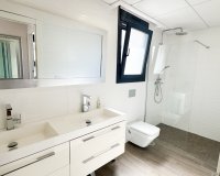 Resale - Villa -
Torrevieja - Costa Blanca