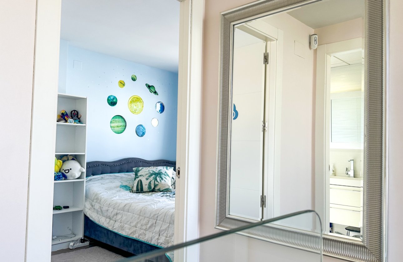 Resale - Villa -
Torrevieja - Costa Blanca