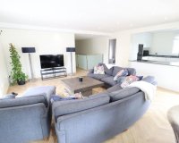 Resale - Villa -
Torrevieja - Costa Blanca