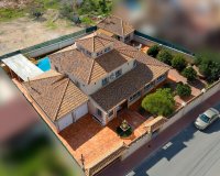 Resale - Villa -
Torrevieja - El Chaparral