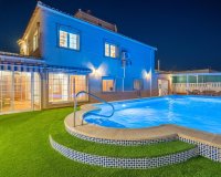 Resale - Villa -
Torrevieja - El Chaparral