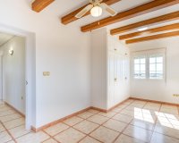Resale - Villa -
Torrevieja - El Chaparral
