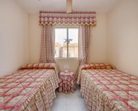 Resale - Villa -
Torrevieja - El Limonar