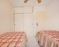 Resale - Villa -
Torrevieja - El Limonar