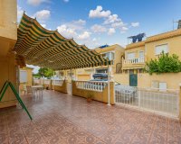 Resale - Villa -
Torrevieja - El Limonar