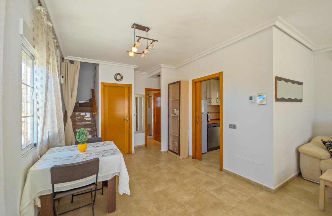 Resale - Villa -
Torrevieja - La Mata