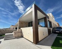 Resale - Villa -
Torrevieja - La Mata