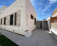 Resale - Villa -
Torrevieja - La Mata