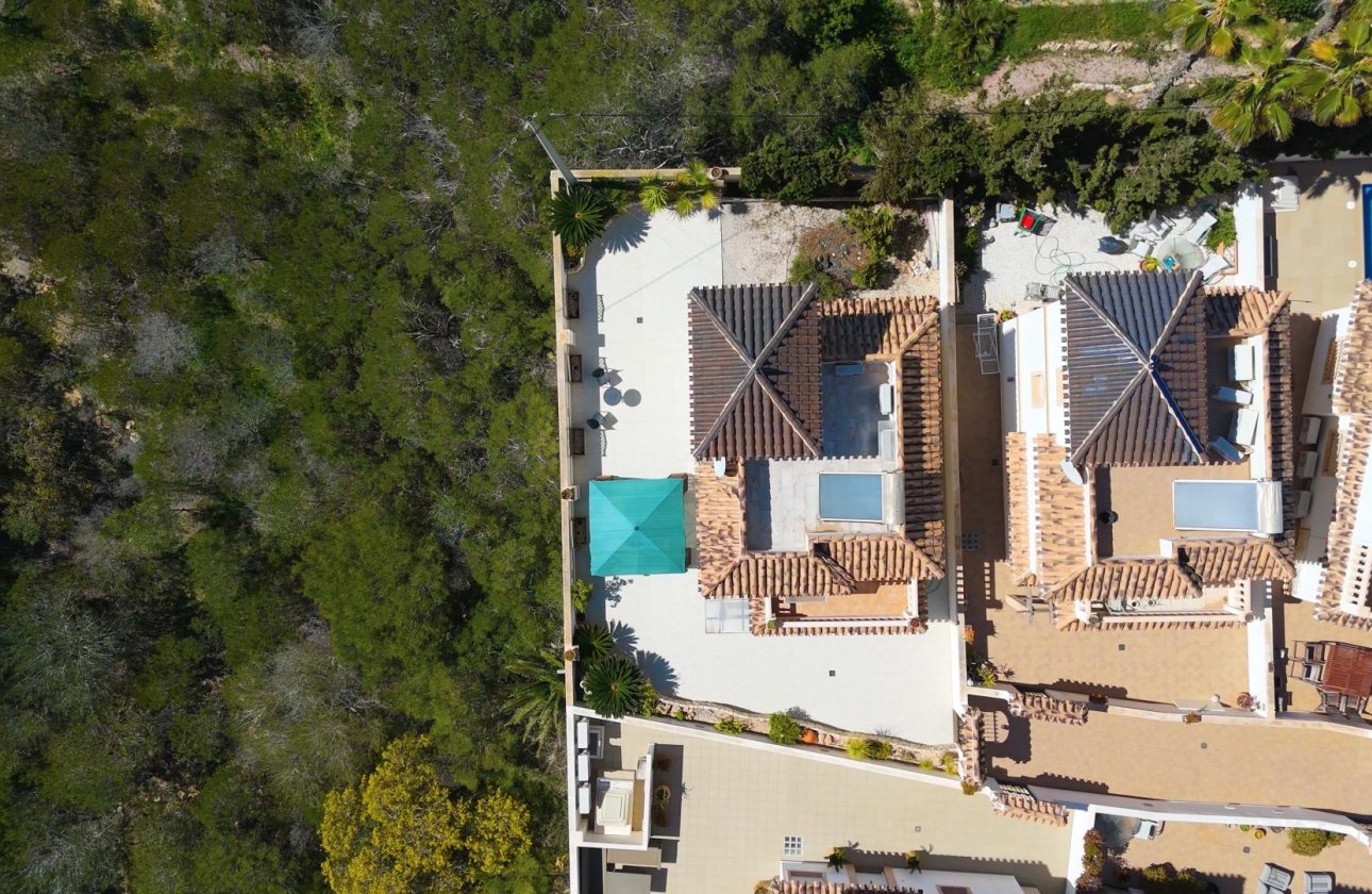 Resale - Villa -
Torrevieja - La Mata