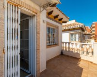 Resale - Villa -
Torrevieja - La Mata