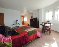 Resale - Villa -
Torrevieja - La Siesta - El Salado - Torreta