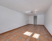 Resale - Villa -
Torrevieja - La Siesta - El Salado - Torreta