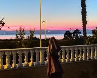 Resale - Villa -
Torrevieja - La Siesta - El Salado - Torreta