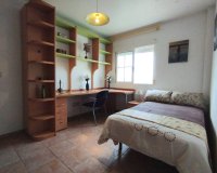 Resale - Villa -
Torrevieja - La Siesta - El Salado - Torreta