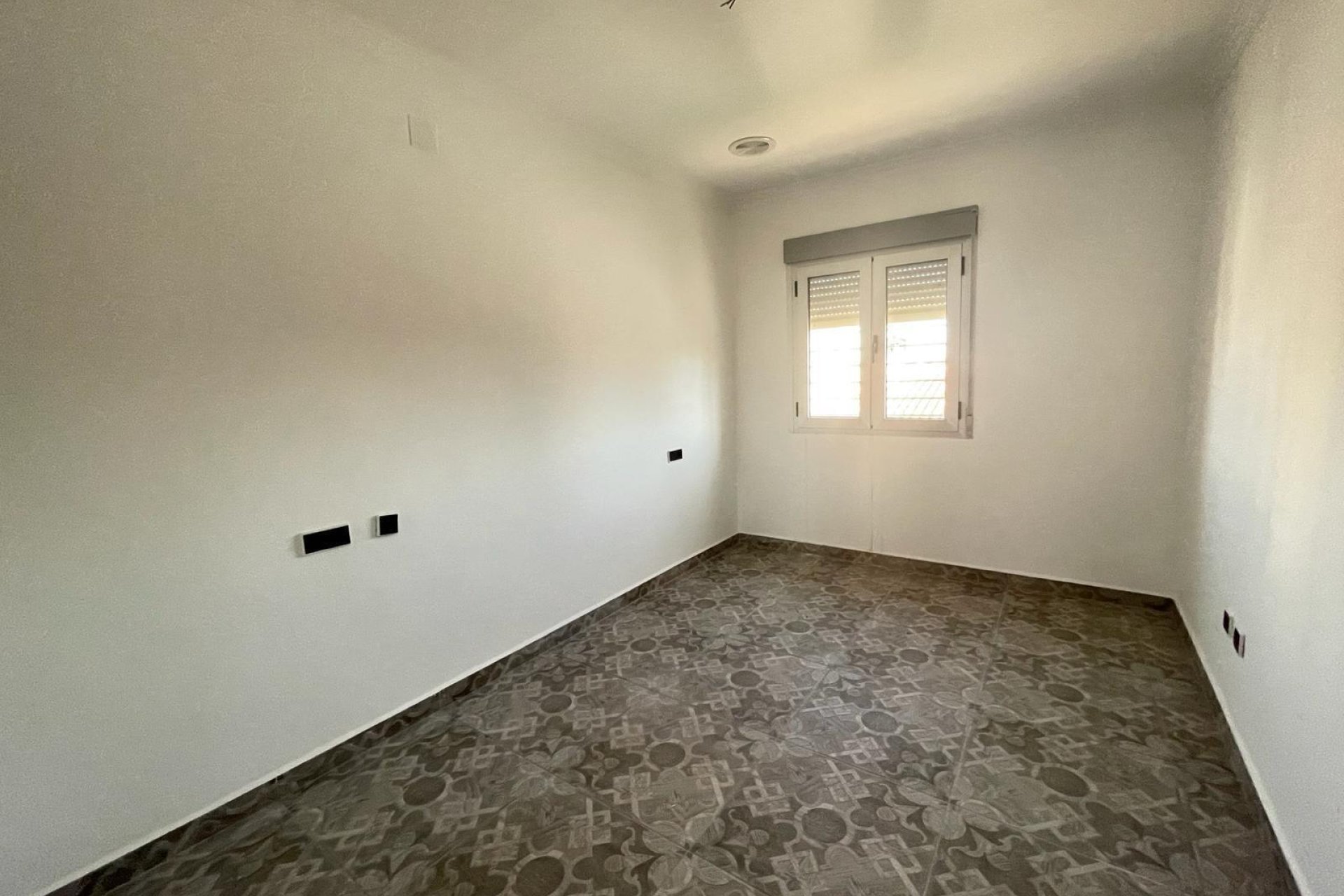 Resale - Villa -
Torrevieja - La Siesta - El Salado - Torreta