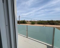 Resale - Villa -
Torrevieja - La Siesta - El Salado - Torreta