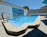 Resale - Villa -
Torrevieja - La Siesta - El Salado - Torreta