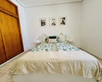 Resale - Villa -
Torrevieja - La Siesta - El Salado - Torreta