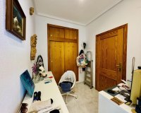 Resale - Villa -
Torrevieja - La Siesta - El Salado - Torreta