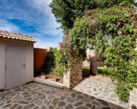 Resale - Villa -
Torrevieja - La Siesta - El Salado - Torreta