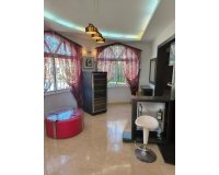 Resale - Villa -
Torrevieja - La Siesta